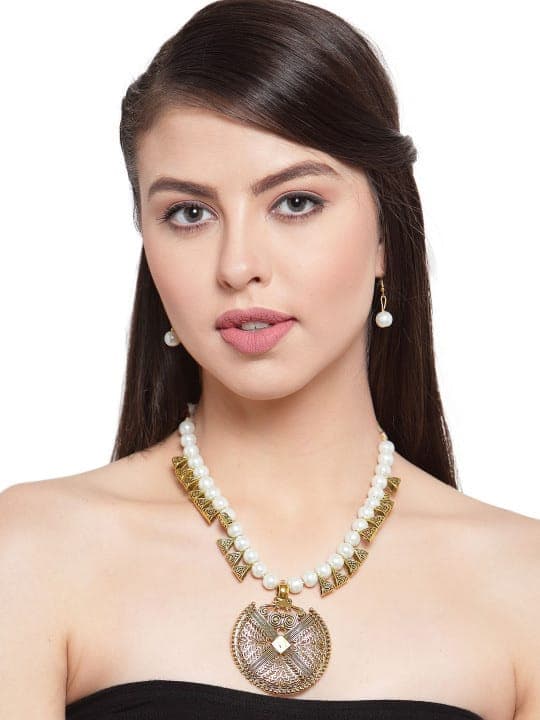 Necklace Set